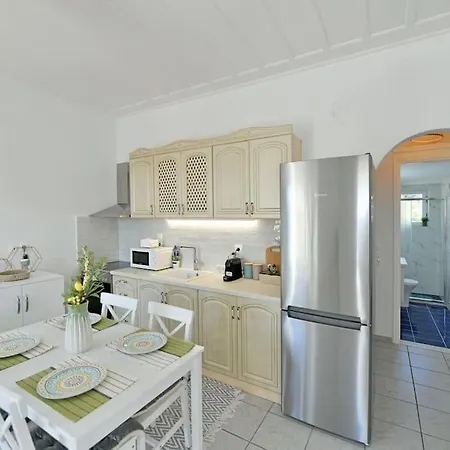 Olivo II Luxury Apartment Hydra  Exterior photo